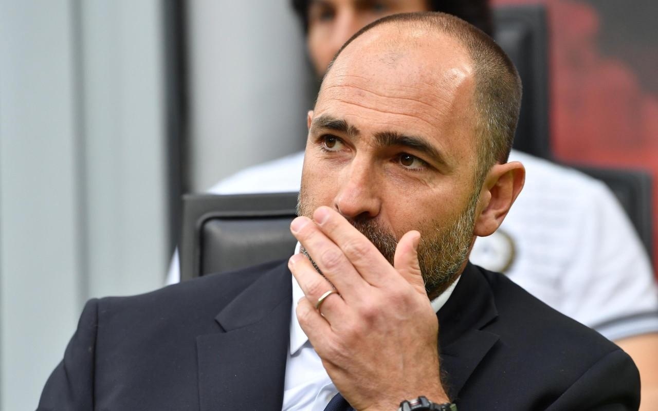 保持稳定的 保持稳定的